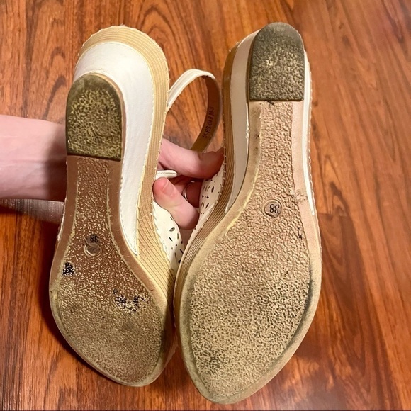 Vintage Wilmar Leather White Floral Cutout Wedges Size 38 - Picture 10 of 10